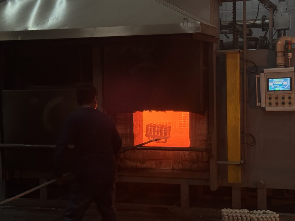ceramic shell firing process in investment casting after dewaxing